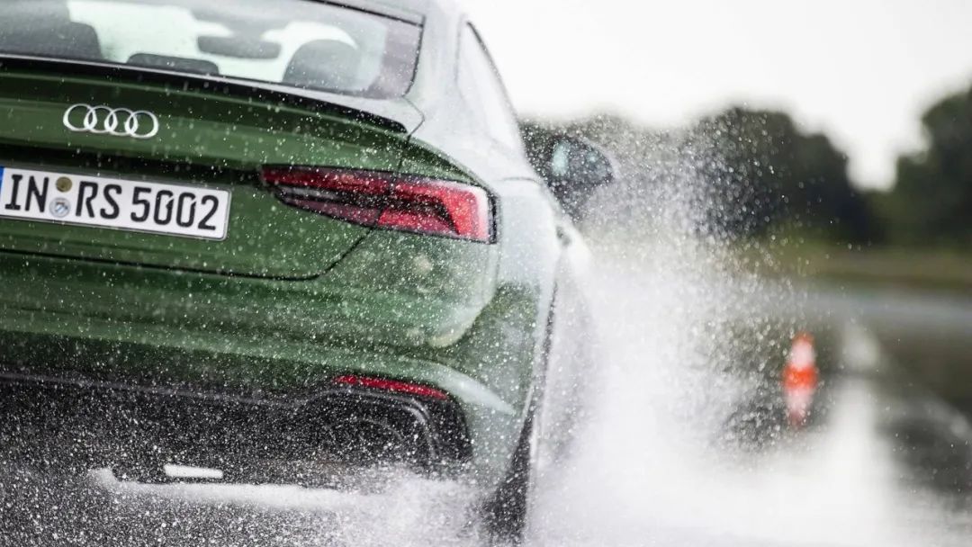 濂ヨ开rs5鍐涚豢,鍏ㄦ柊2021娆惧ゥ杩猺s5sportback