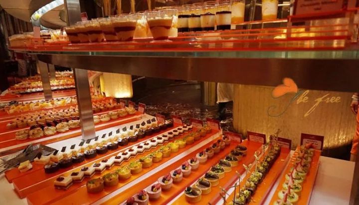 去迪拜旅游怎么带费用,去迪拜旅游带多少钱合适