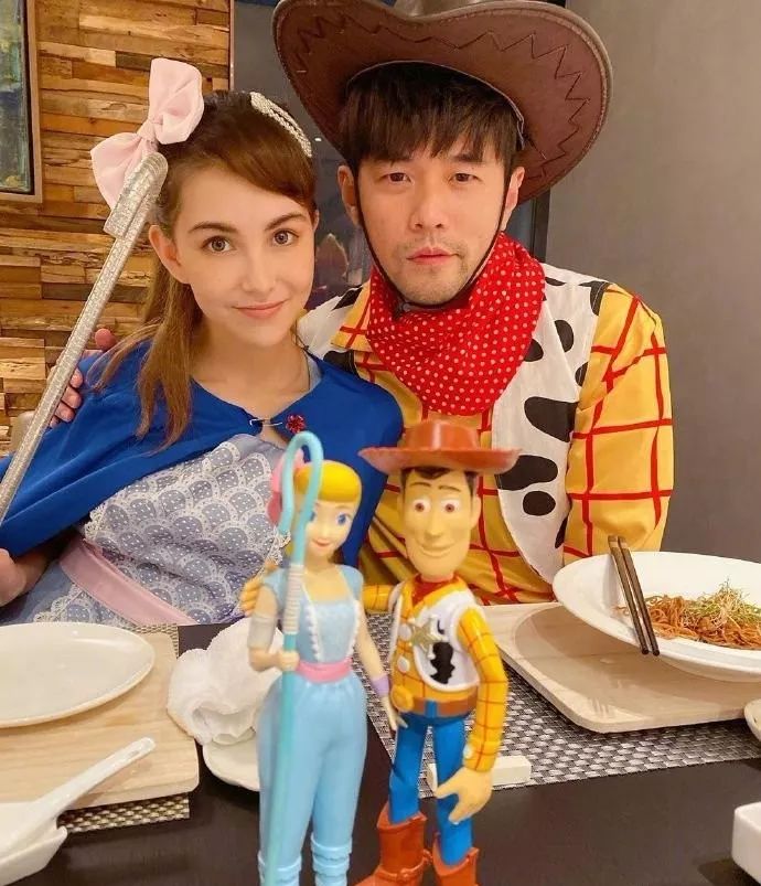 汪东城和萧敬腾谁大,萧敬腾和汪东城谁火