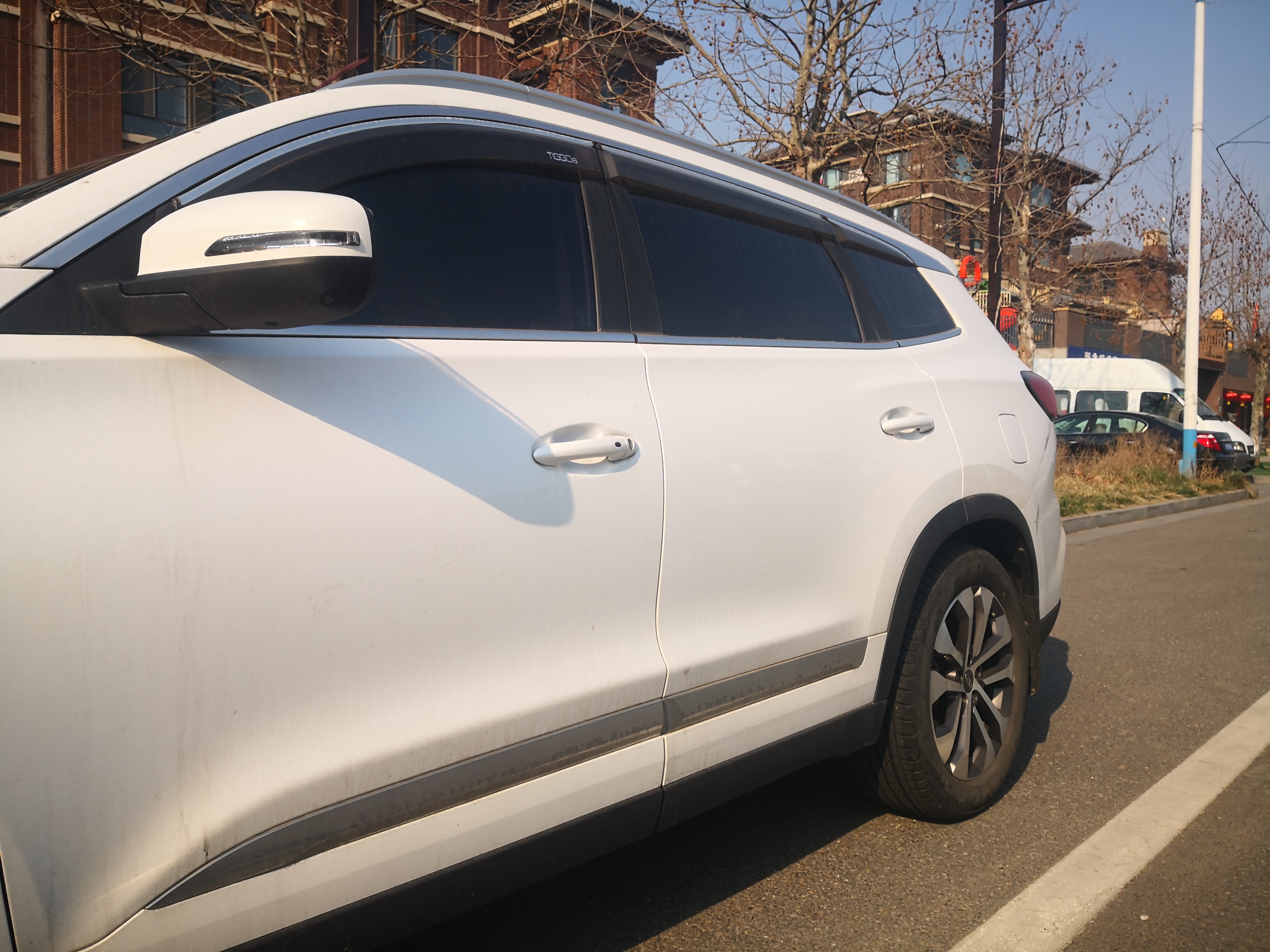 瑞虎8鲲鹏版1.6t和瑞虎8plus1.6t,奇瑞瑞虎8plus1.6t2022款区别