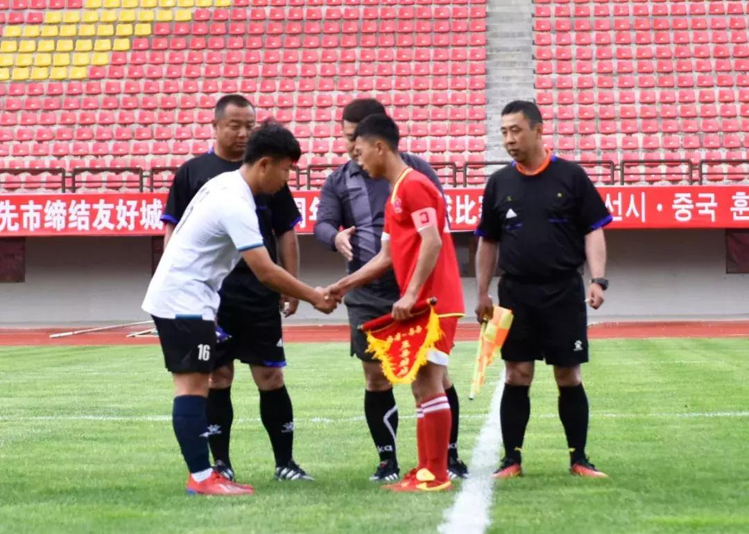 ​中国珲春市-朝鲜罗先市缔结友好城市关系二十周年青少年足球赛开赛