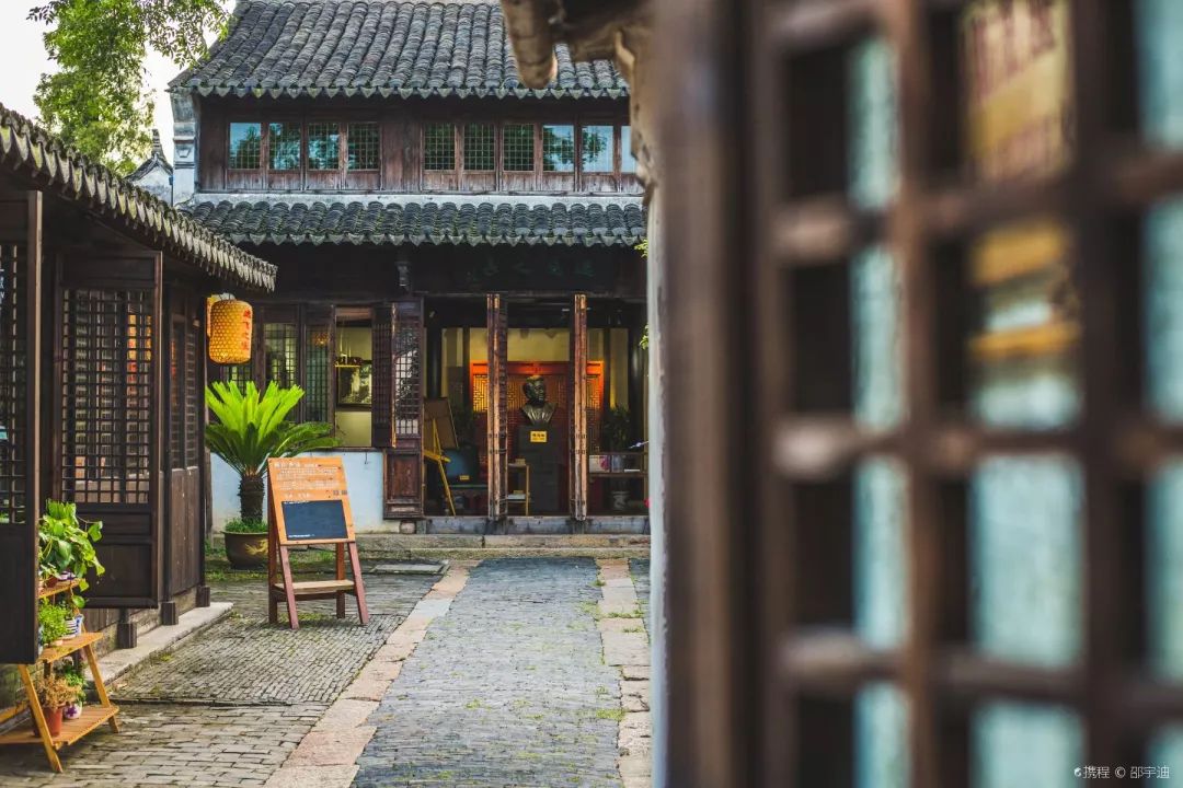 上海到周庄旅游团价格,上海周庄包车