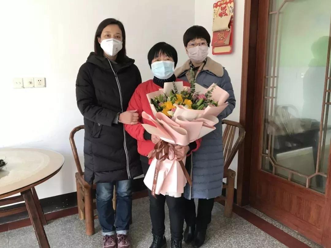 众志成城守护你们,同心抗疫暖心相助