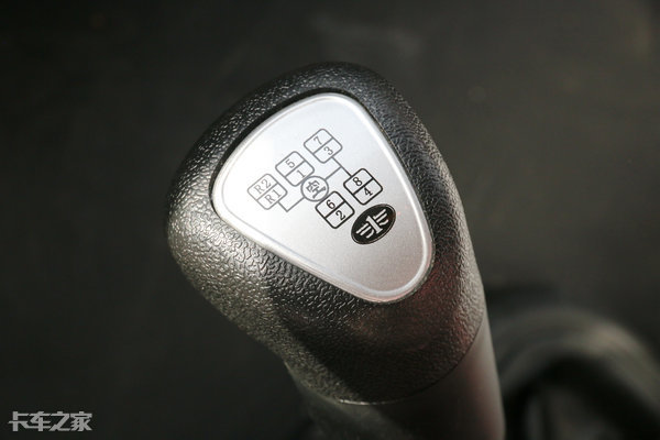 6.2米解放龙v国五2017款,解放龙vh6米8货车口碑怎么样