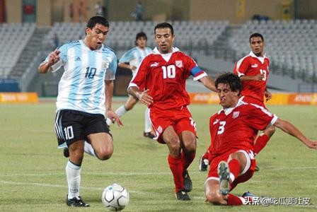 2004年雅典奥运会足球c罗,c罗2004世界杯