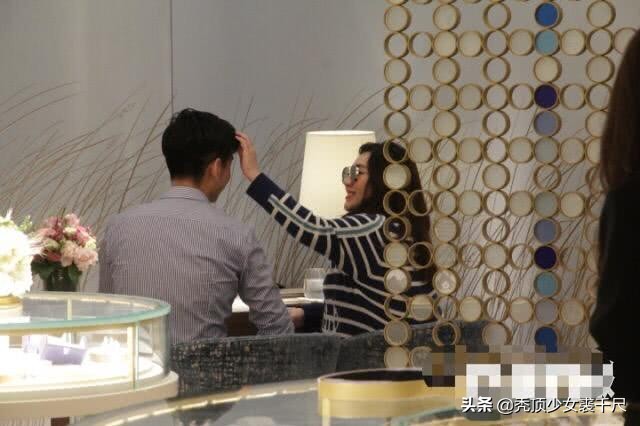 赌王女儿何超盈过大礼超奢侈,赌王四太千金何超盈