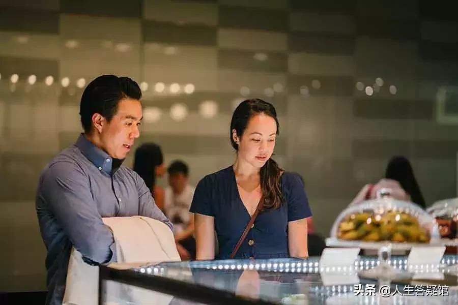 老公和同事发暧昧短信怎么办,老公和别的女人暧昧发短信怎么办