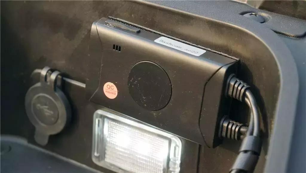 鍜宻rmax300鍚岀骇鐨勮溅,srmax300楠戣鎰熷彈