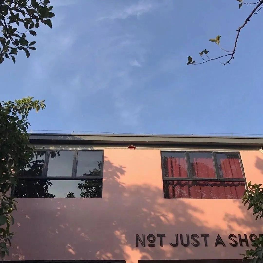 宇航员动态壁纸高清全屏120帧竖屏,太空壁纸高清4k宇航员火箭卡通