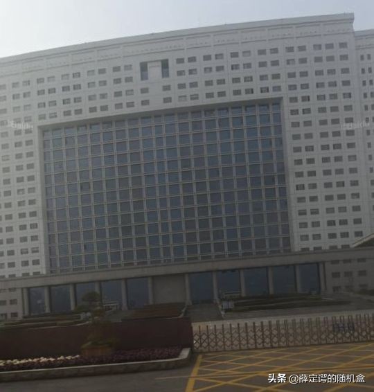 河南各市人民医院大楼,河南省郑州市人民政府大楼