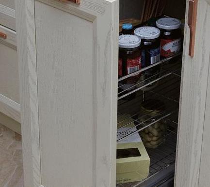 橱柜铰链保养,橱柜合页如何防锈