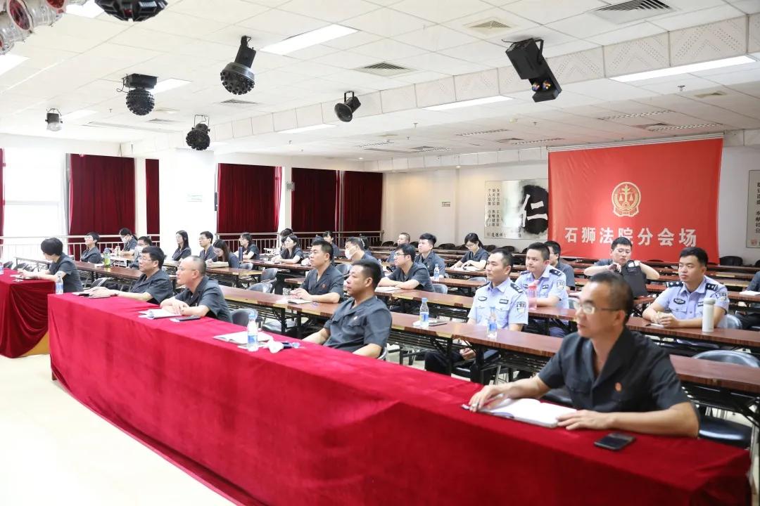 对标看齐学榜样不忘初心谋发展,对标看齐砥砺奋进