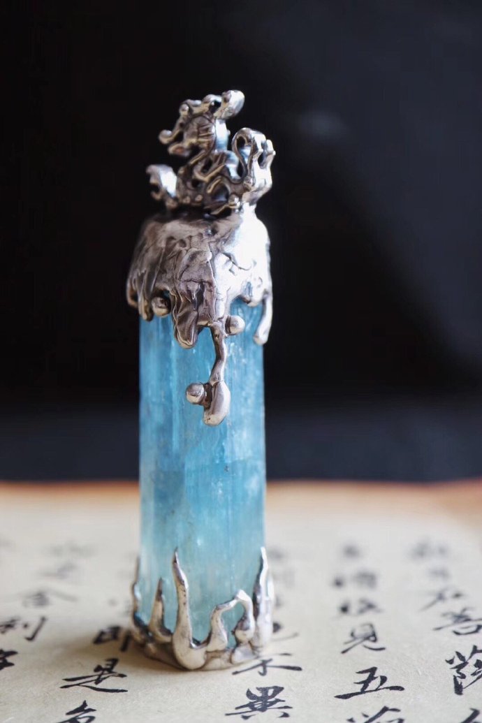 海蓝宝属水的佩戴好吗,海蓝宝的五行属性是什么呢