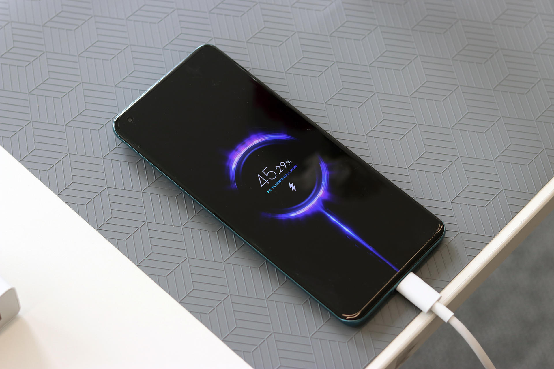 安卓机皇小米11pro真实使用体验,小米11pro被称为安卓机皇的原因