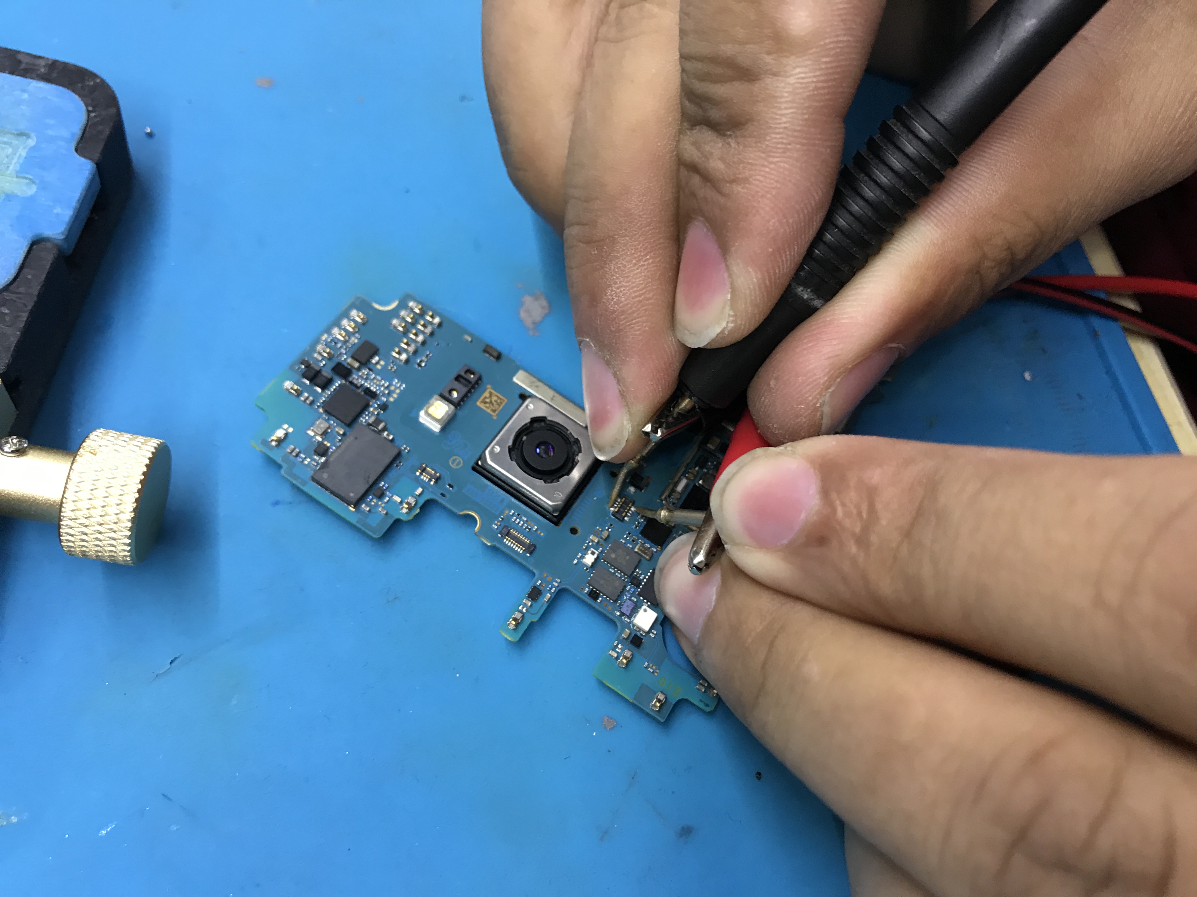 三星s6edge不开机维修图,三星s600不开机