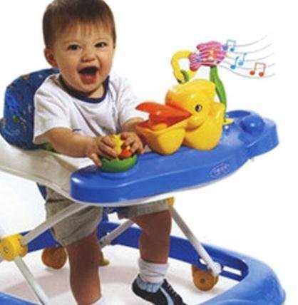 宝宝不会走路的时候，就会用平板了，宝妈宝爸们一定要注意了！