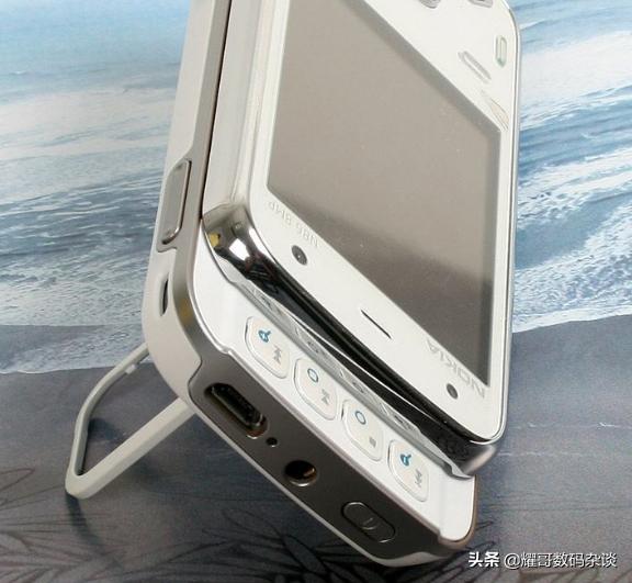 诺基亚智能手机600,诺基亚6600导航功能