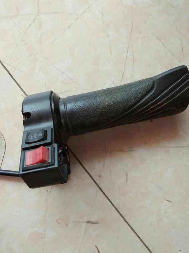 电动车修车宝检测控制器,用修车宝检测电动车控制器好坏