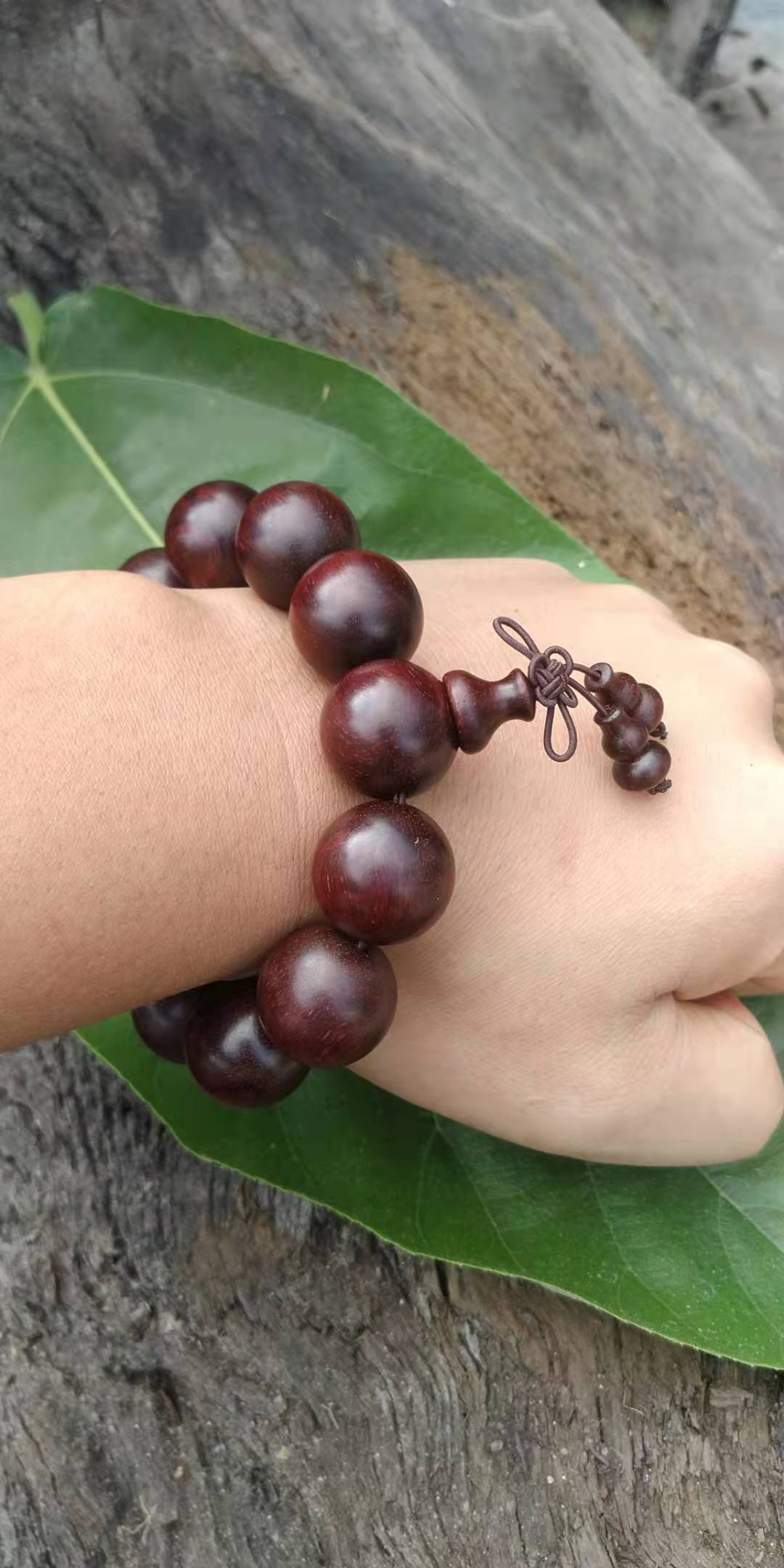 小叶紫檀手串开裂了怎么办,小叶紫檀手串开裂怎么修复