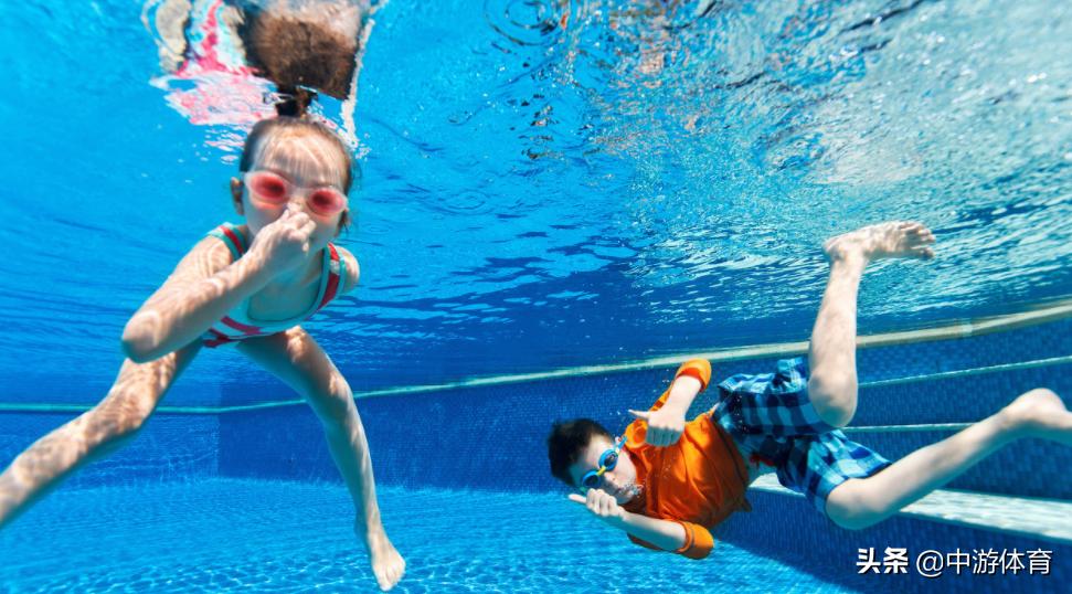 中游体育蛙泳,中游体育游泳教练是如何炼成的