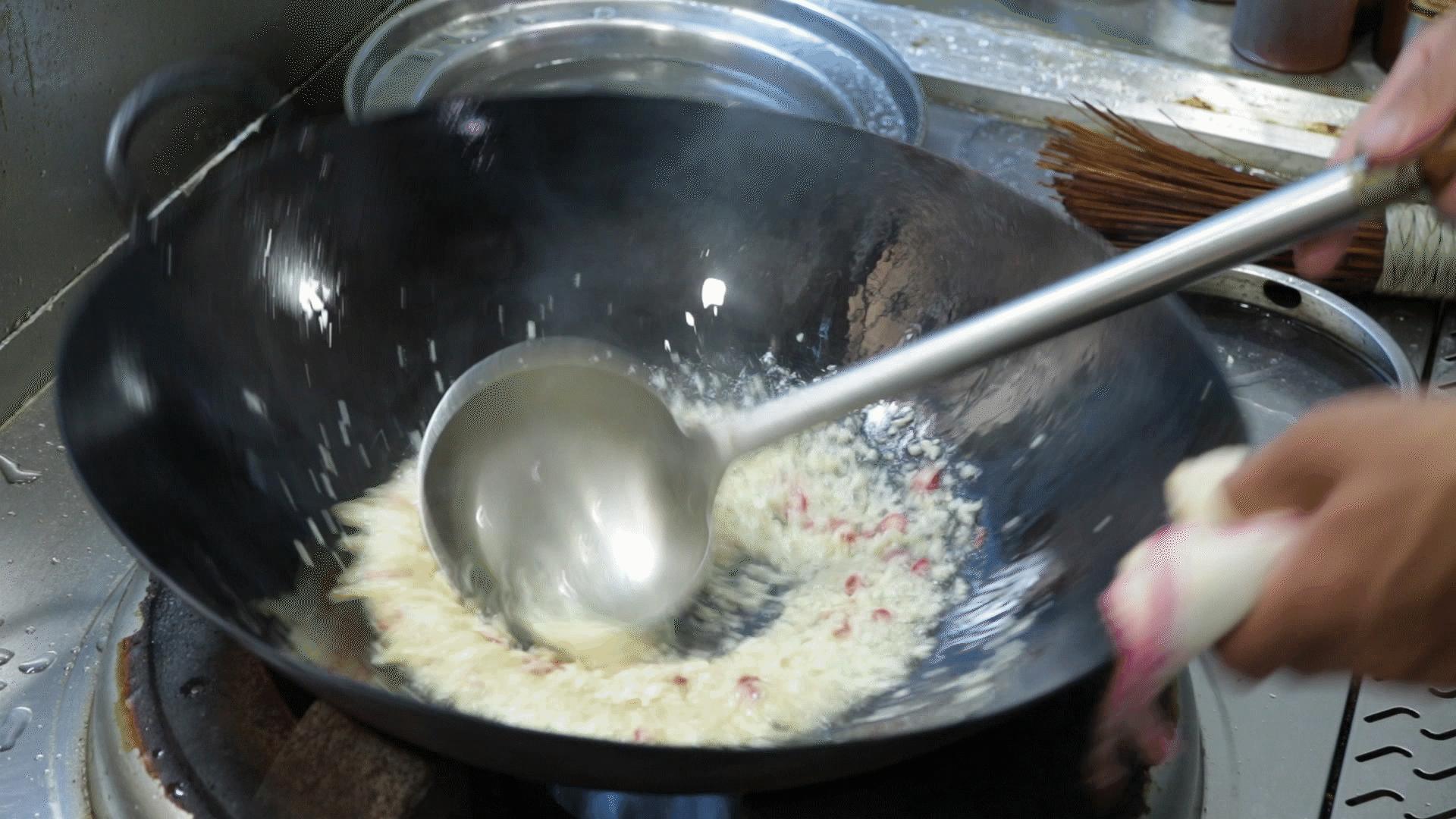 做蒜蓉小龙虾蒜香粉放多少,香辣小龙虾蒜蓉小龙虾两种做法