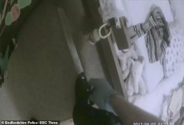 23岁足球教练被家暴,足球教练虐待儿童