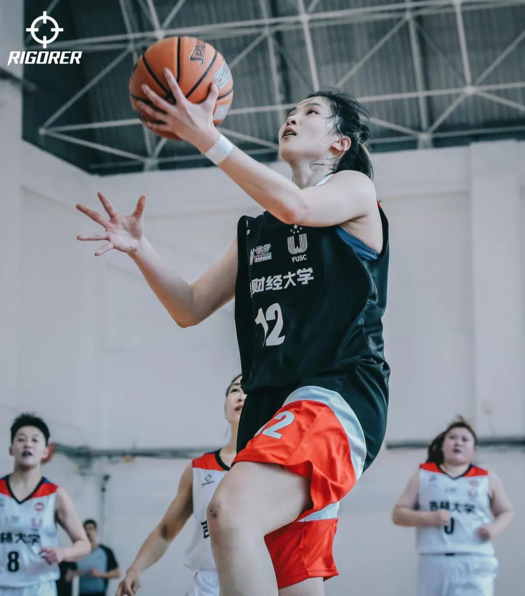 东北小组赛爆冷！海大掀翻山东冠军，CUBA魔鬼主场太恐怖