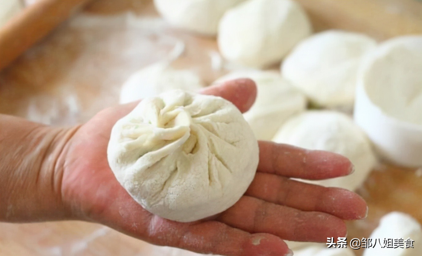 蒸包子冷水上锅蒸多长时间合适,蒸包子水开了蒸还是凉水直接蒸