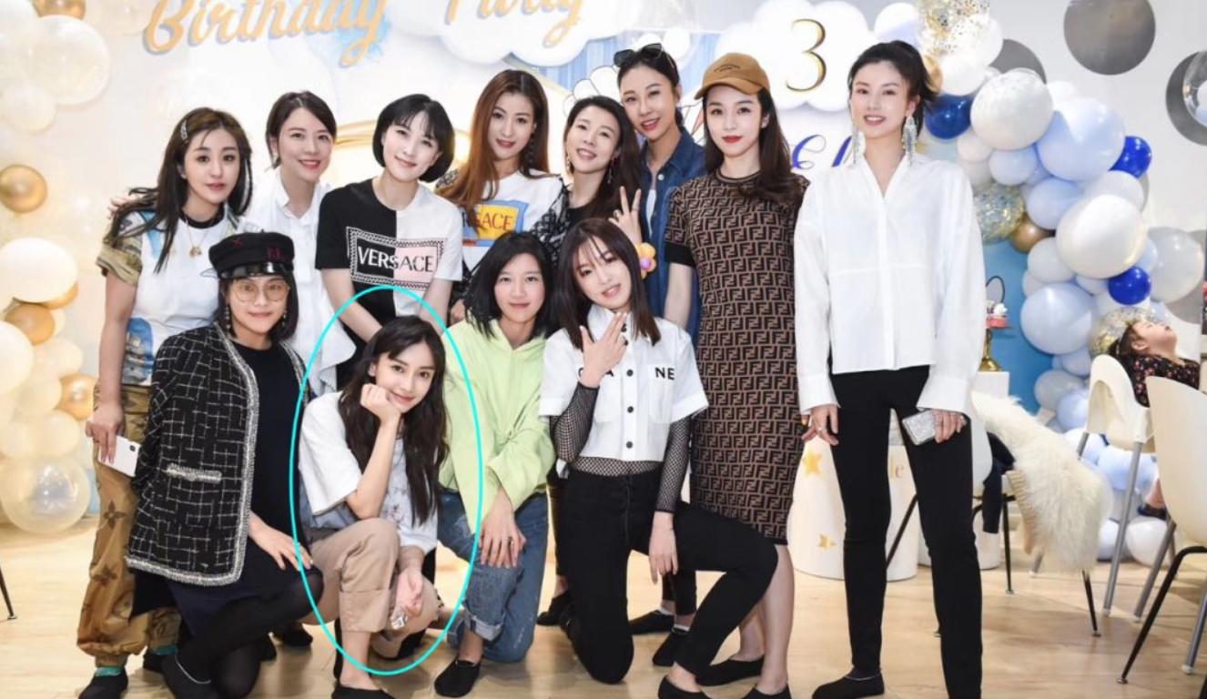 王思聪送酒神的劳斯莱斯是哪款,酒神王思聪婚礼送劳斯莱斯