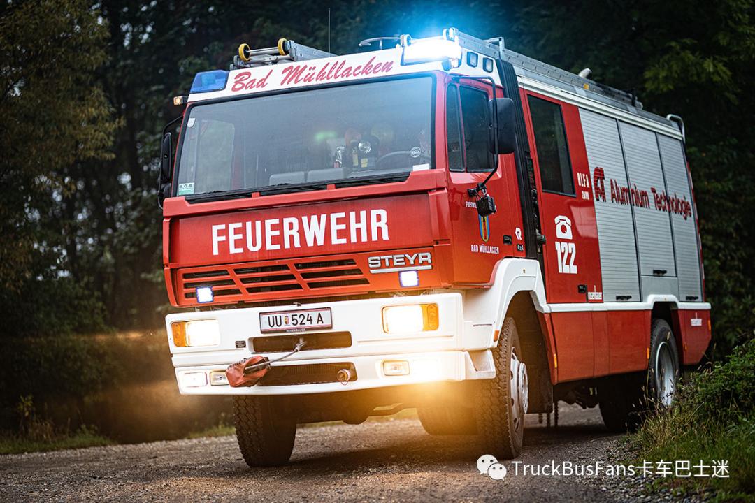 卢森宝亚at3车头上是什么,at3主战消防车多少钱一辆