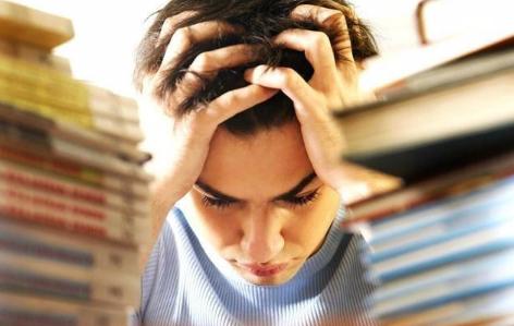 初二结束了成绩很差留级可行么,初二成绩不好需要补习吗