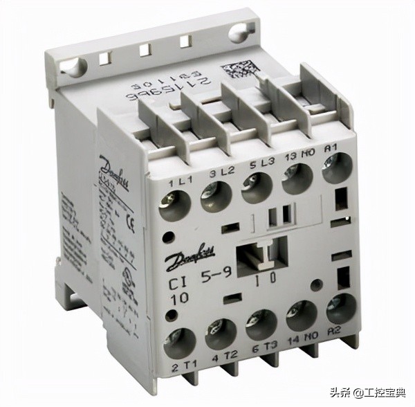 不要小看它可是大神级别的，几乎所有地方都用。就连马桶上都有