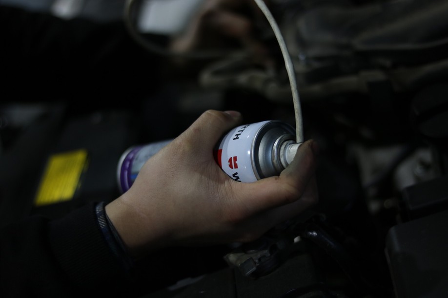 怪兽修车:修复一辆09款中东版丰田霸道,最终旧车变新车