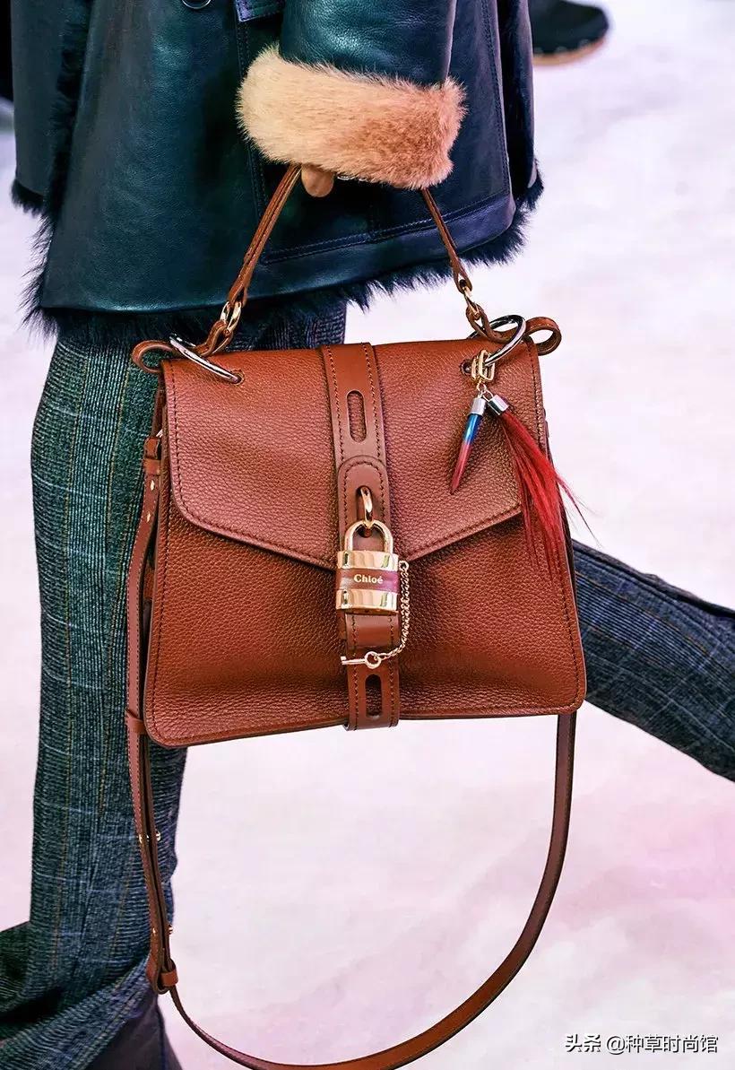 郑秀妍离开sm后在韩国过得怎么样,郑秀妍手拿包爱马仕