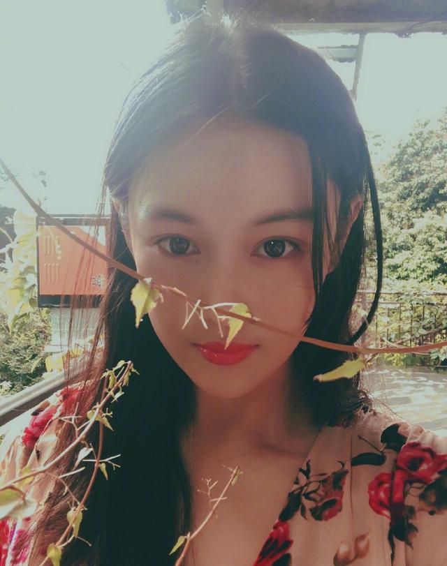 张馨予代购是真是假,张馨予找代购被骗怎么回事