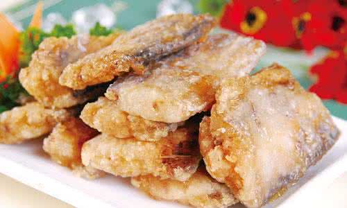 炸鱼怎样炸才好吃又酥脆,炸鱼要怎么炸才会又酥又脆