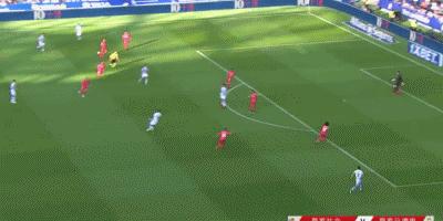 齐达内怒踢德贾明哈,齐达内却用真正玄学带皇马三连冠