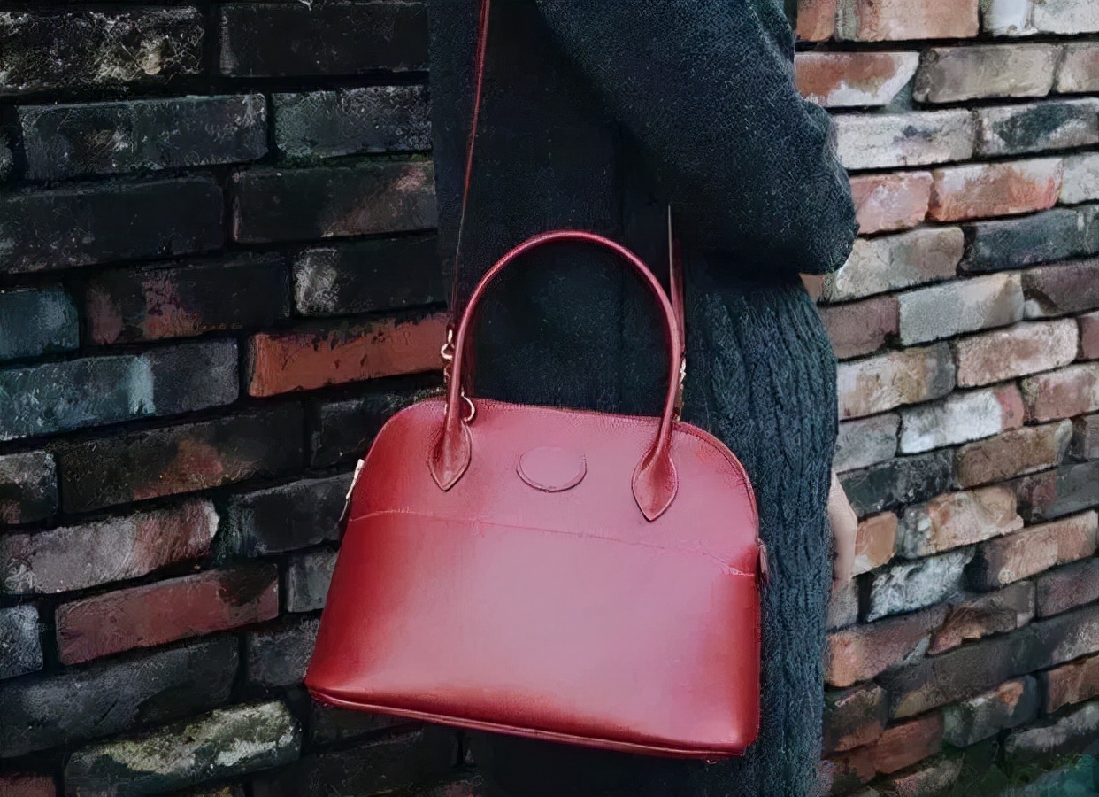 爱马仕保龄球包穿戴,爱马仕保龄球包历史