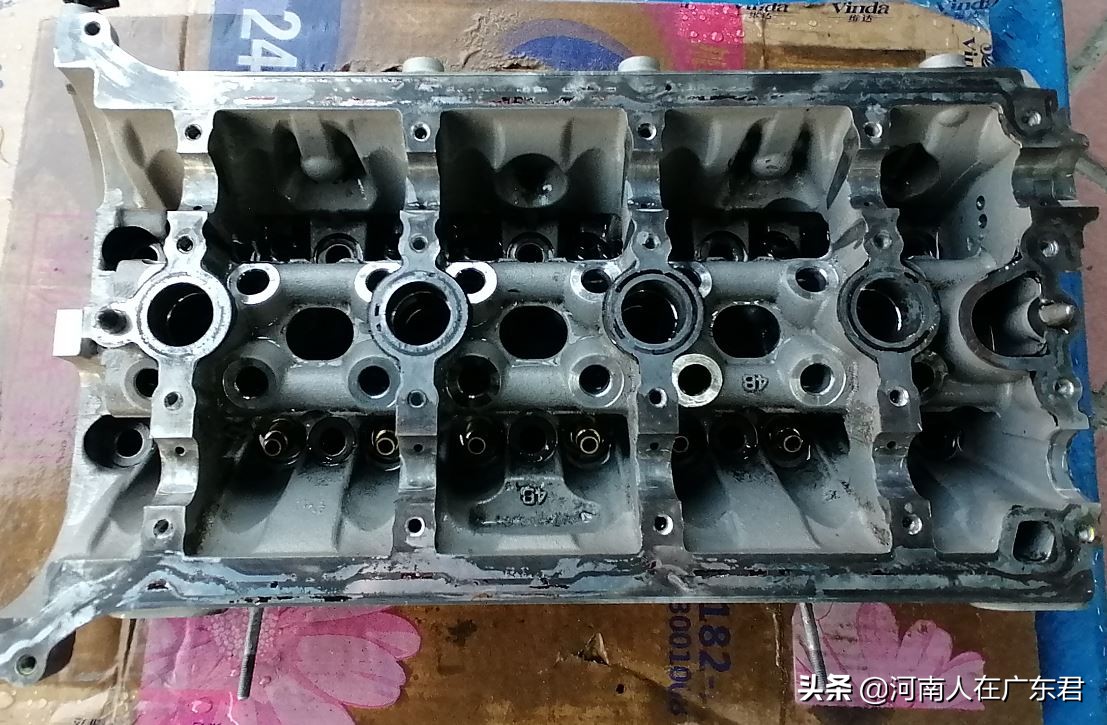 奥迪老款q7烧机油深度分析,奥迪q3烧机油