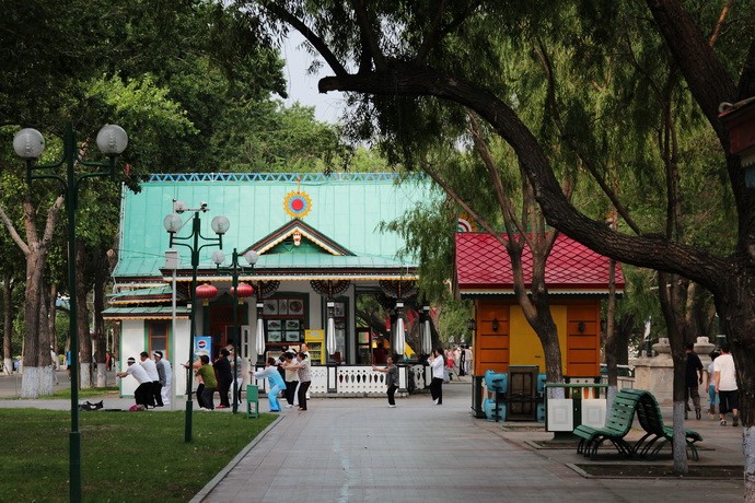 哈尔滨市内环境,哈尔滨一年四季的现状