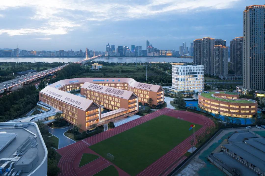 杭州市奥体实验小学及幼儿园/浙江大学建筑设计研究院