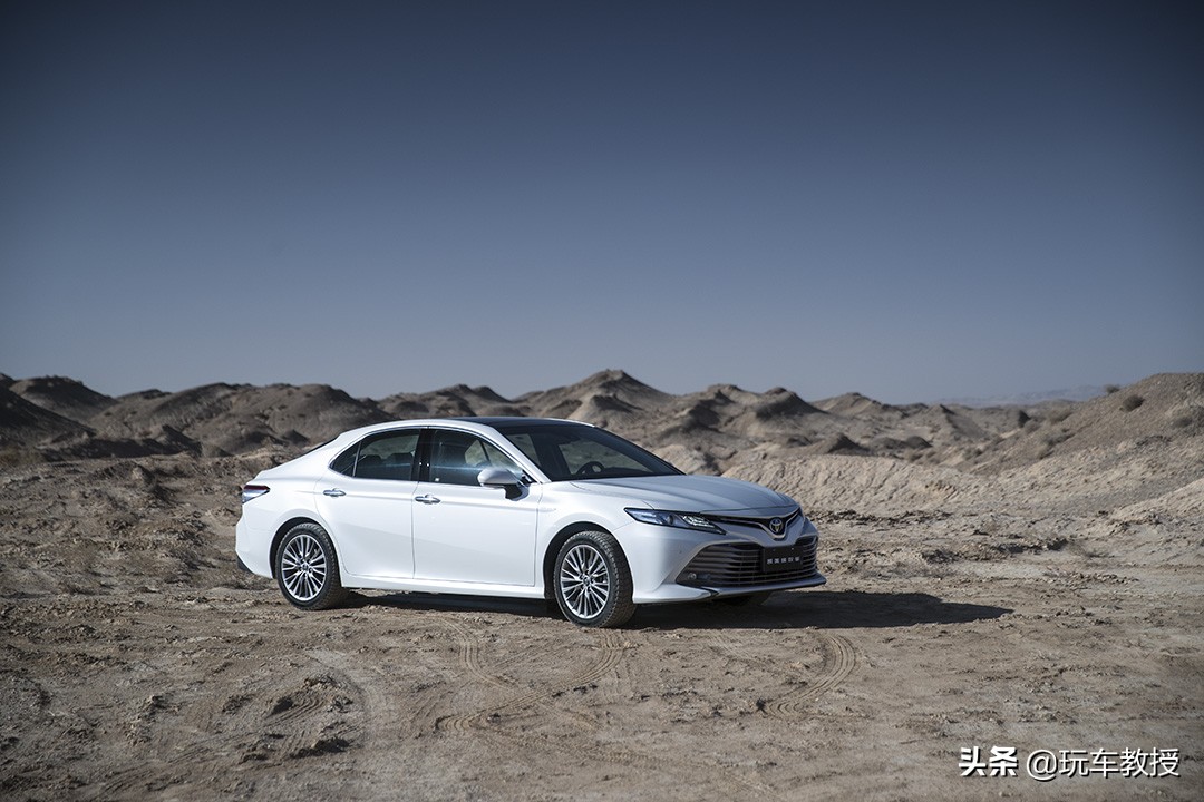 雷凌双擎卡罗拉双擎真实油耗对比,雷凌双擎十万公里耐久性测试