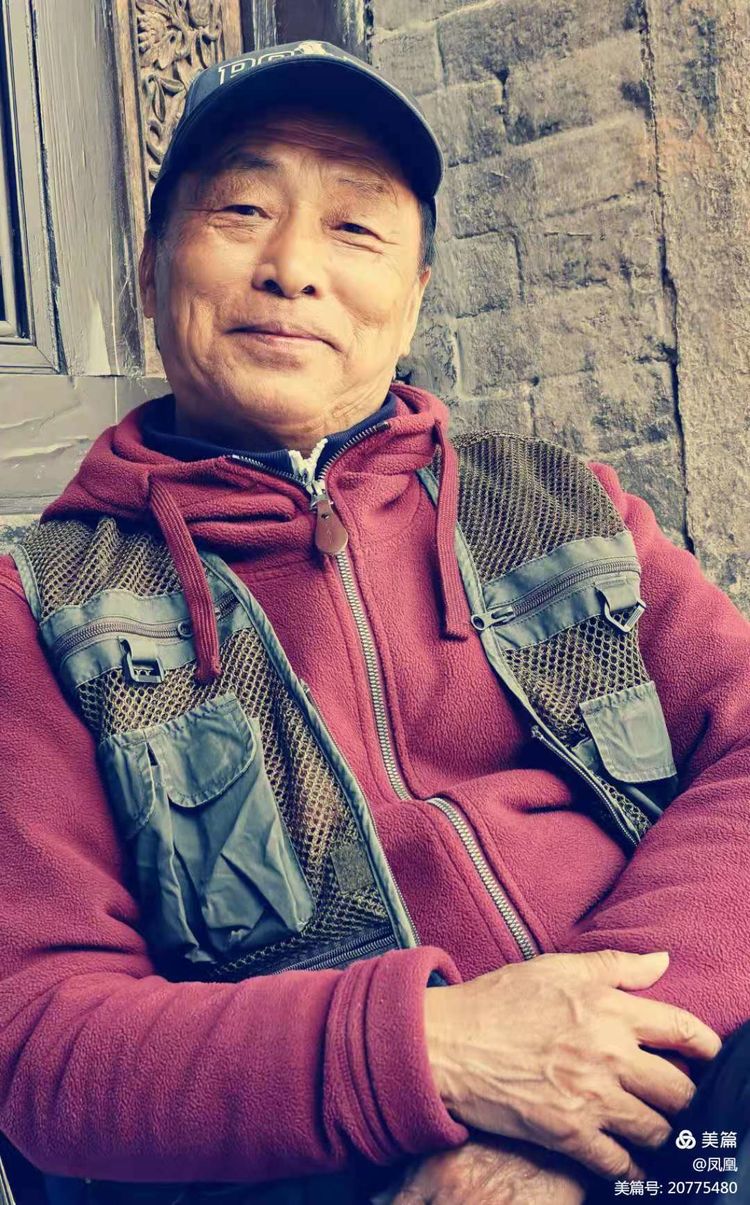 金秋拾贝——战友作品作者：瞿梅初、马庆武、张永学、王健等战友