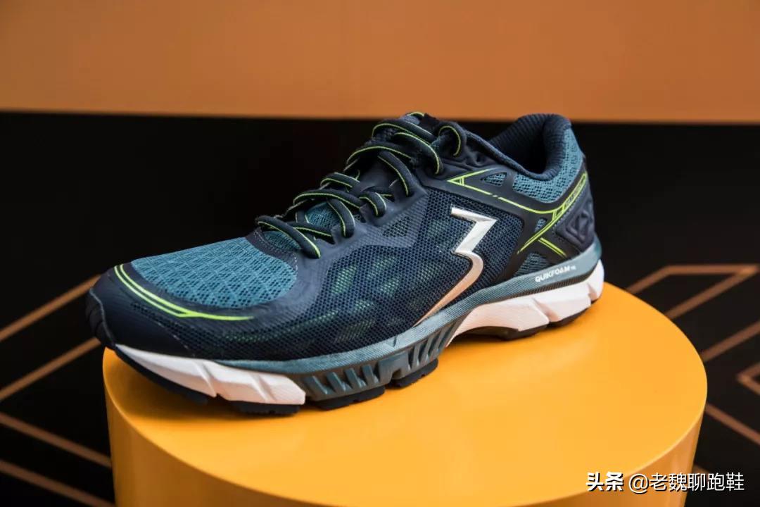 国产十大口碑最好的跑鞋是哪一款,国产跑鞋有哪些值得入手
