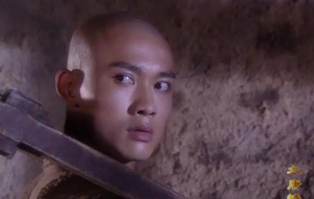 满屏禁忌，18年前的国产剧真敢拍