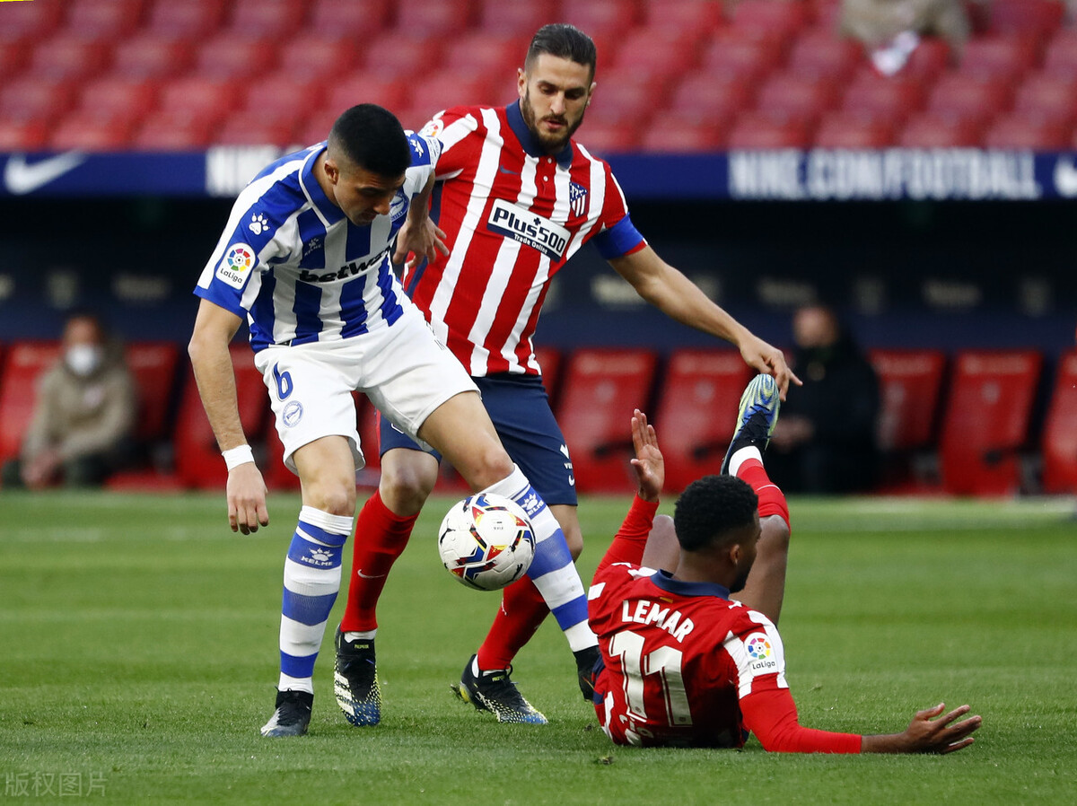 1-0独霸西甲，苏牙主导胜局！冲冠热门逆境觉醒，横扫皇马巴萨