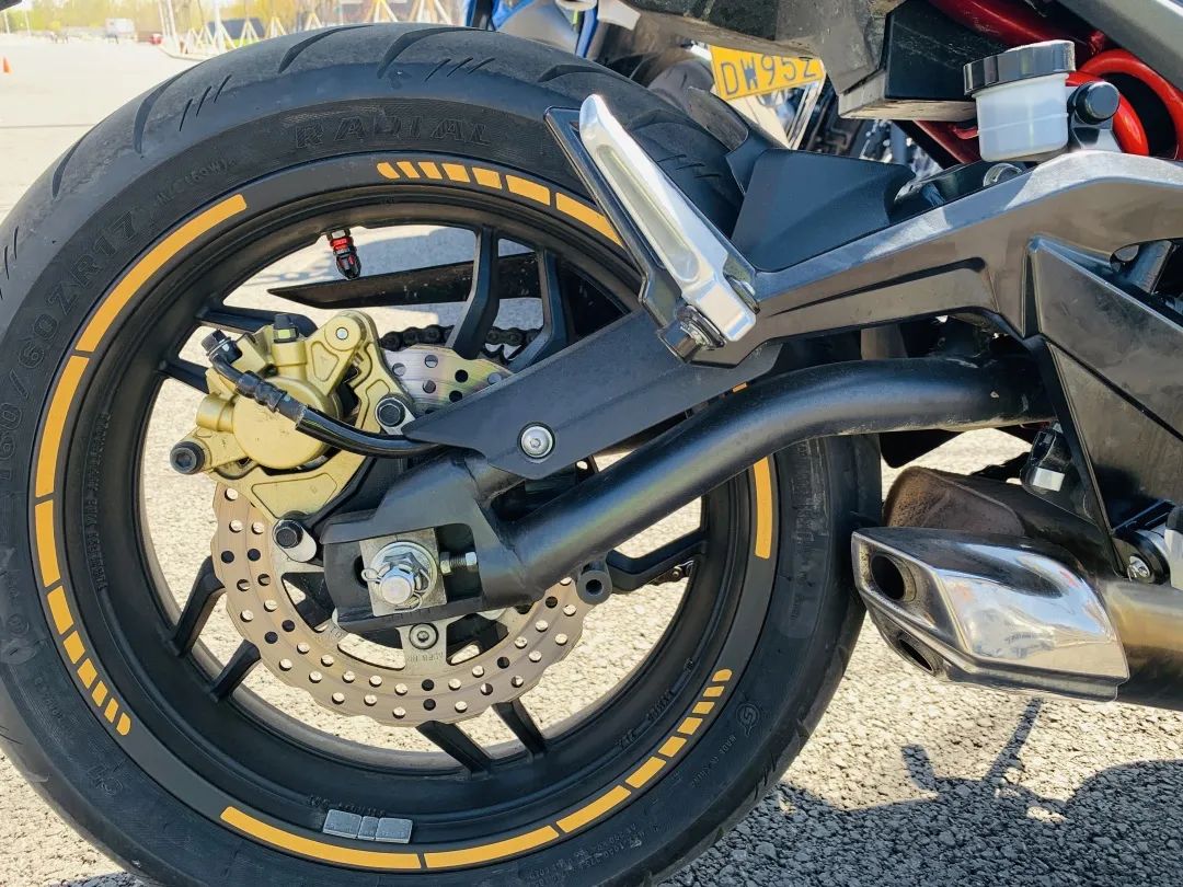 光阳400踏板摩托车测评,光阳krider400可以加装滑动离合器