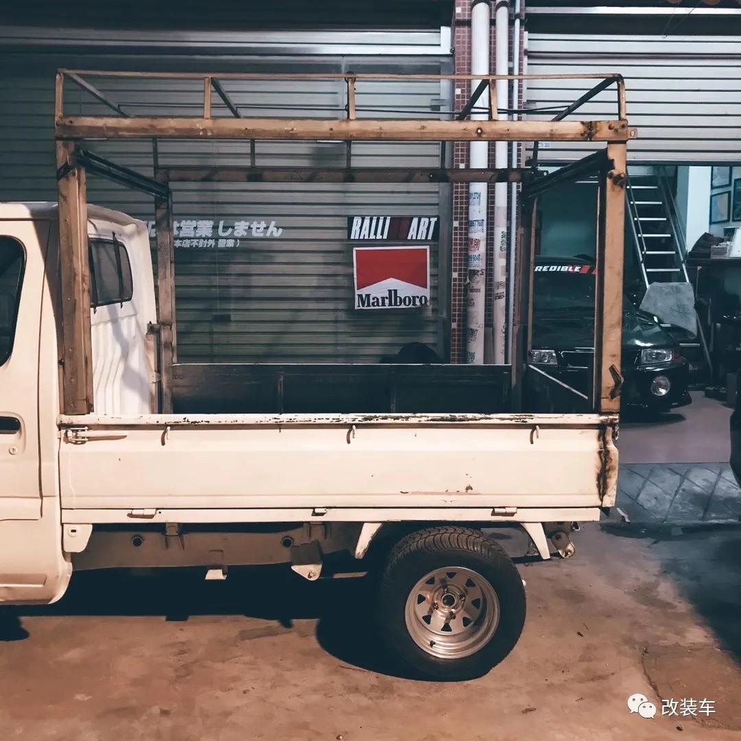 这动手能力也太强了！车友纯手工打造纯粹JDM小货车