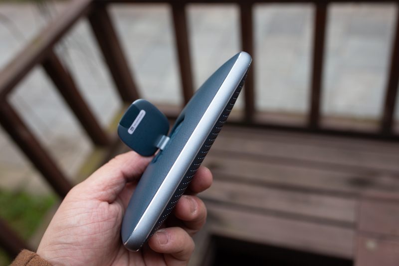 开箱旅行伴侣：哈曼卡顿ESQUIREMINI2