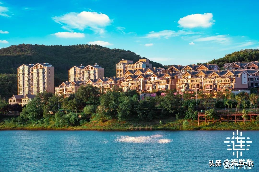 澶ц繛甯傜敇浜曞瓙,鐢樹簳瀛愪腑鍗庤矾